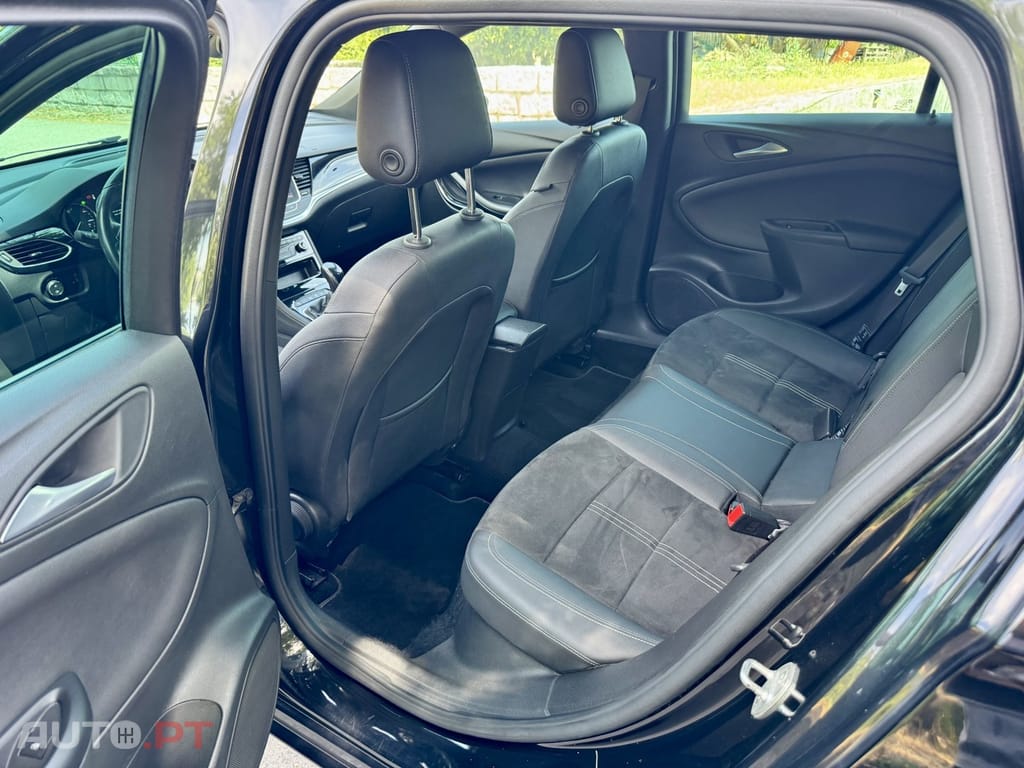 Opel Astra 1.5 D Ultimate S/S
