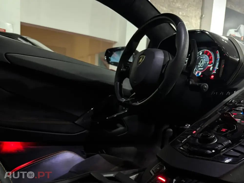 Lamborghini Aventador S