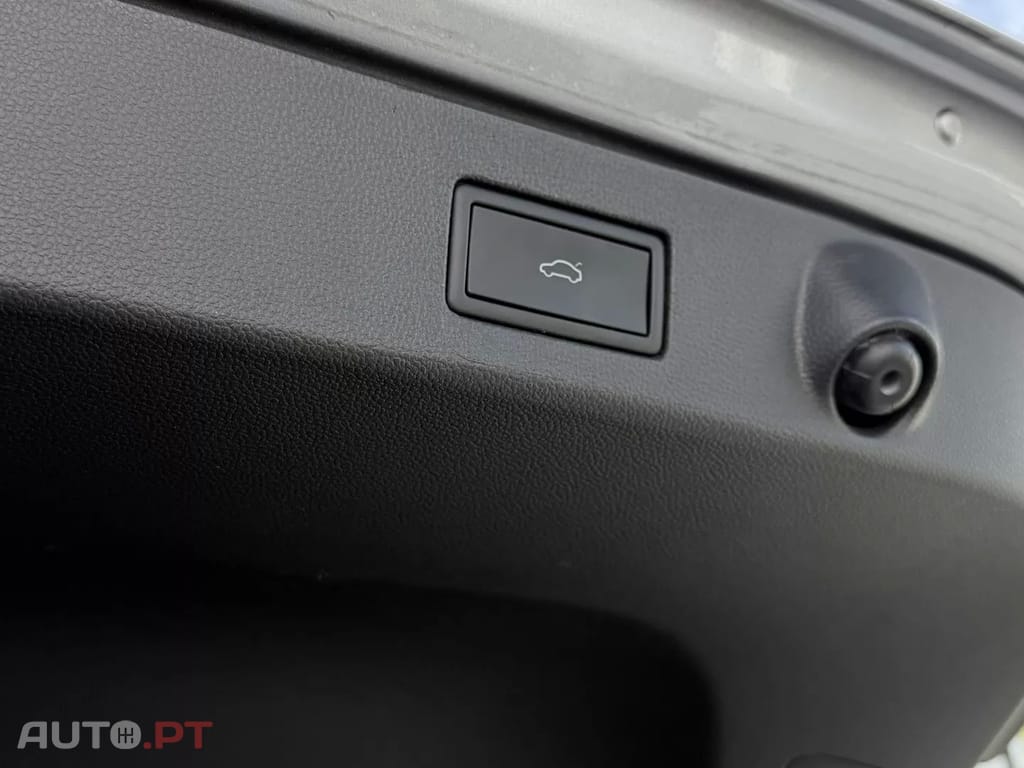 Volkswagen Arteon 2.0 TDI Elegance DSG — fotografia 19