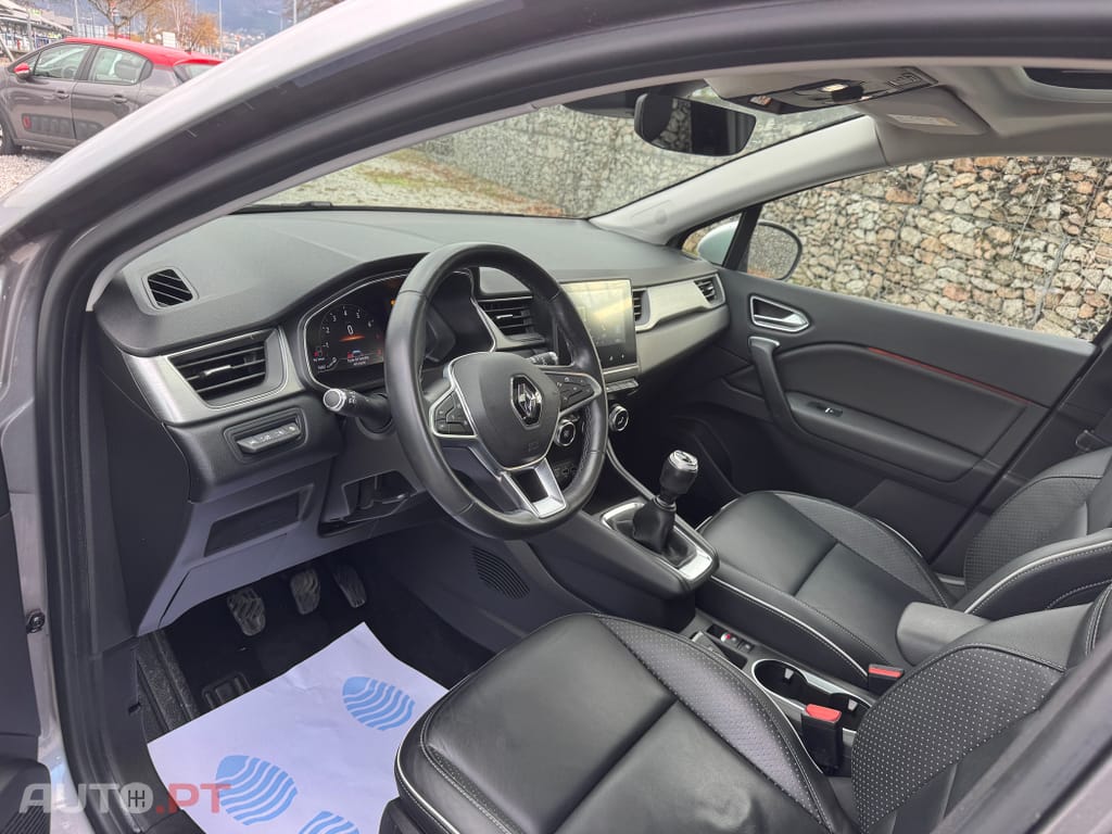 Renault Captur TCe 100 INTENS