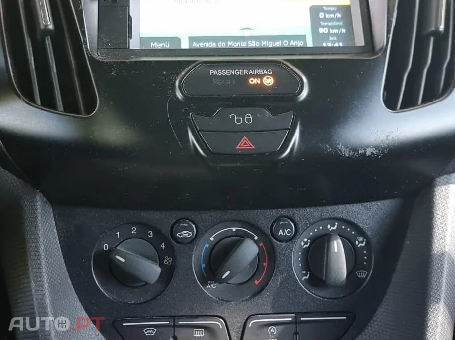 Ford Transit Connect L2 3 Lugares