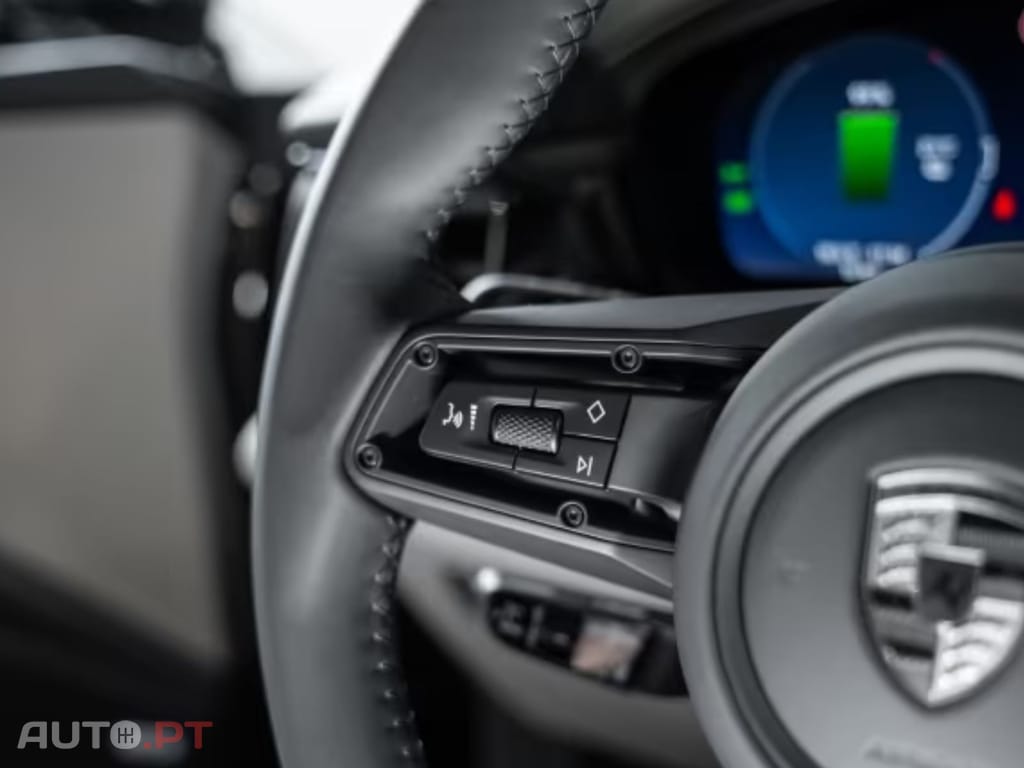 Porsche Macan Turbo I.V.A DEDUTÍVEL