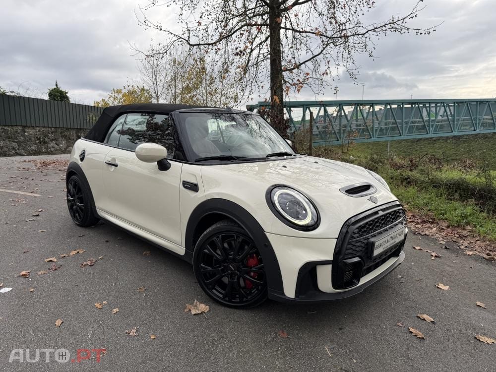 MINI Cabrio John Cooper Works Premium P. JCW Plus