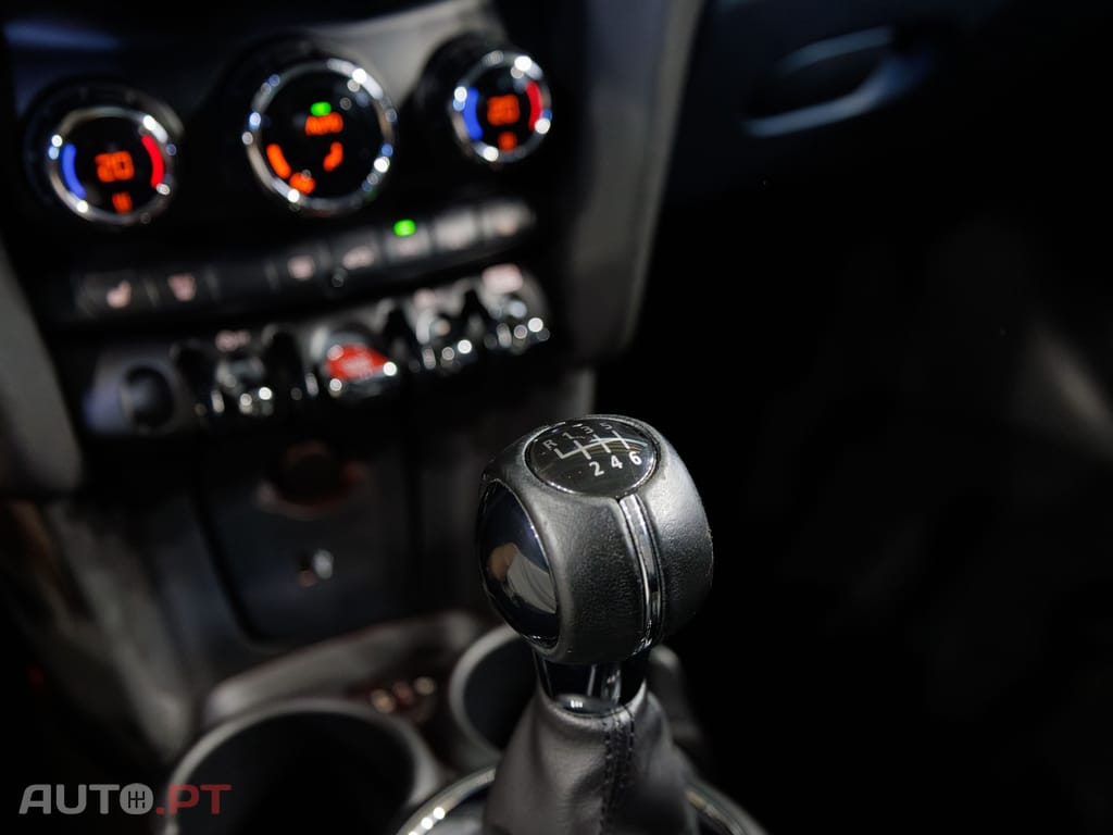MINI Cooper One