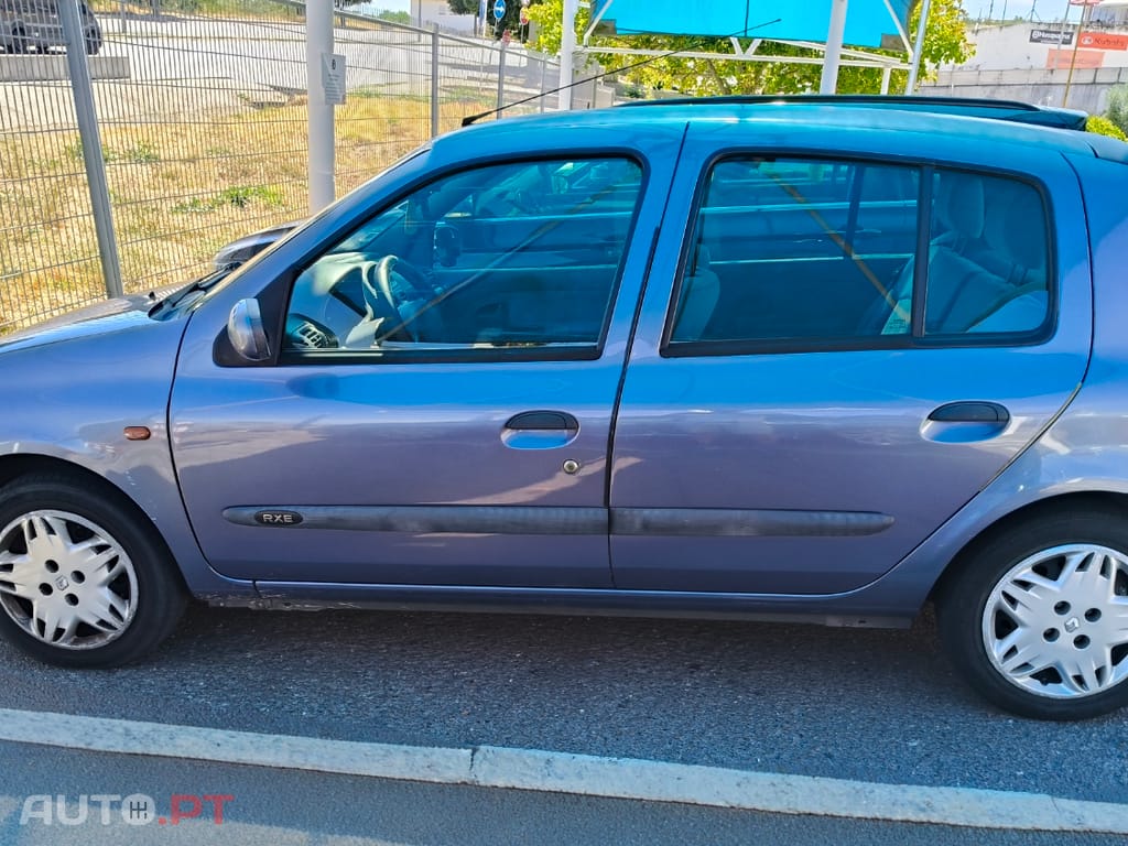 Renault Clio II