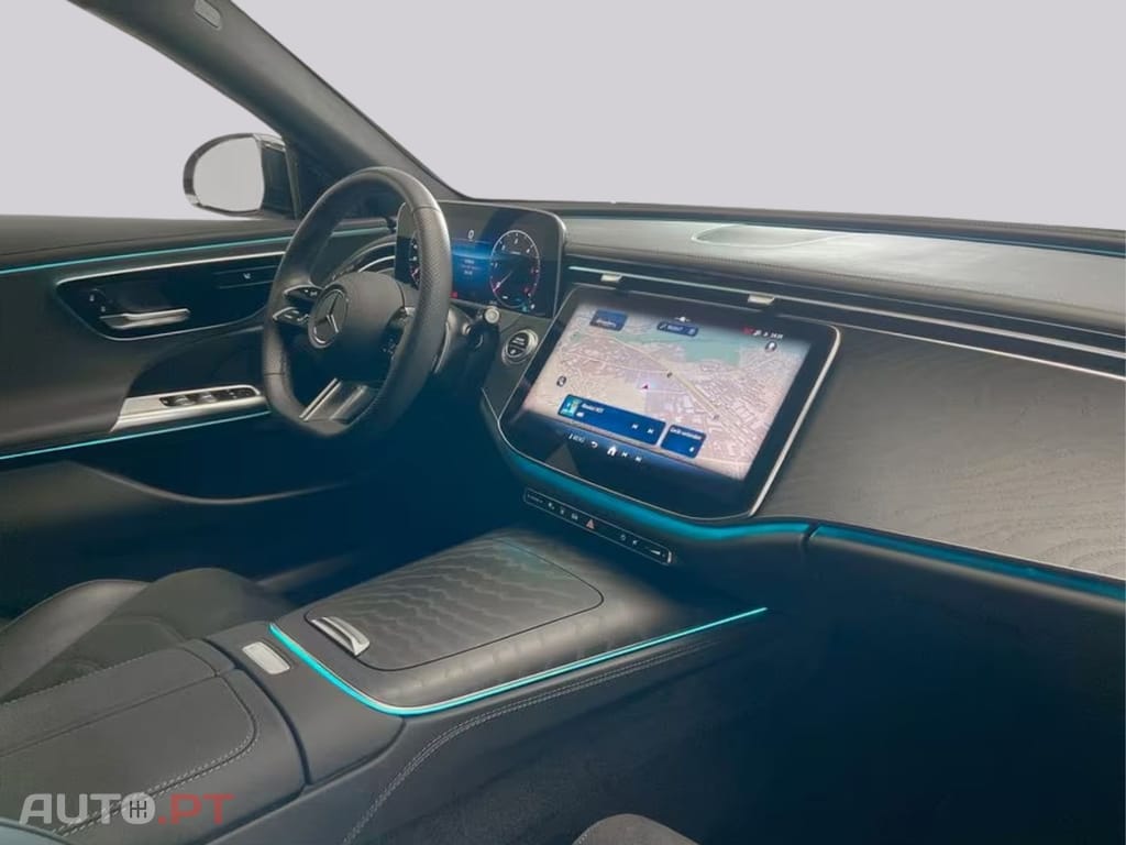Mercedes-Benz E 220 I.V.A DEDUTÍVEL d AMG