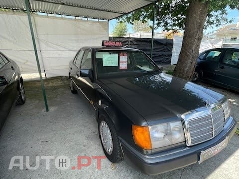Mercedes-Benz E 200 Elegance