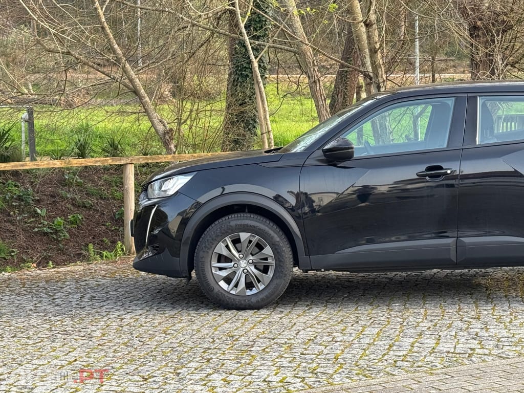 Peugeot 2008 1.2 PureTech Allure Pack EAT8