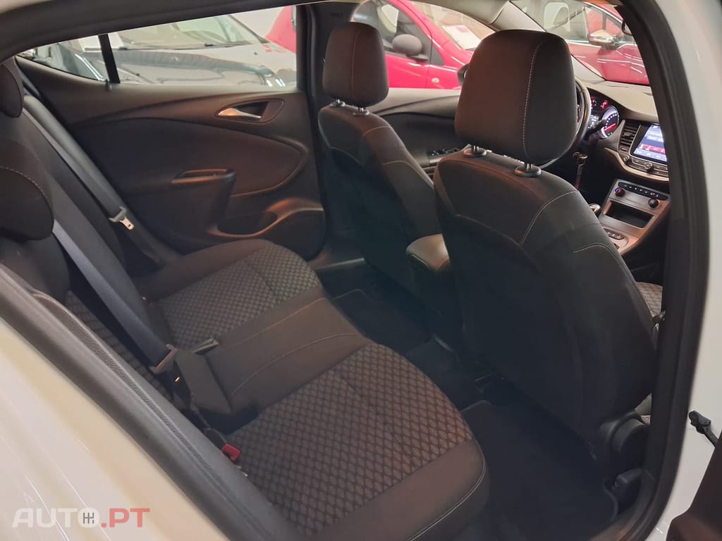Opel Astra 1.6 CDTI Business Edition S/S