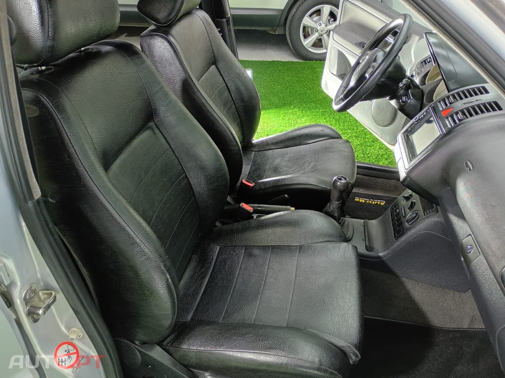 Volkswagen Polo 1.4 TDi Confortline ABS