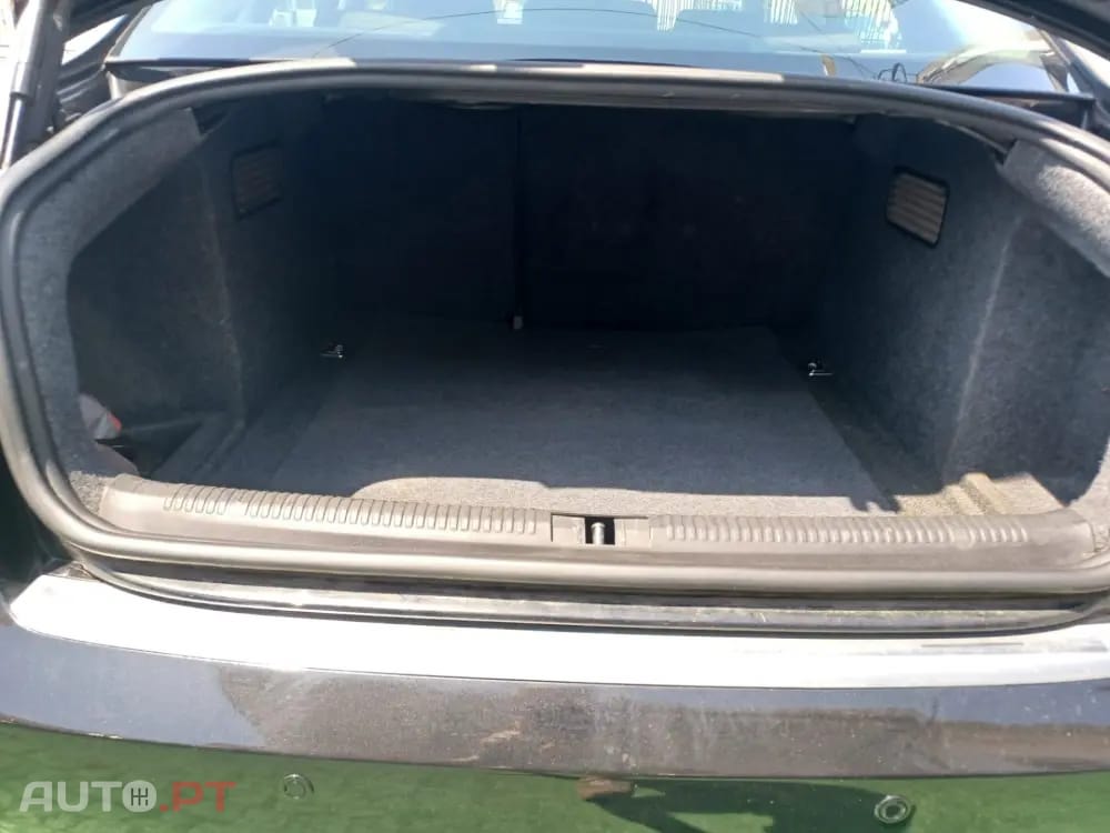 Audi A4 2.0 TDI S-line