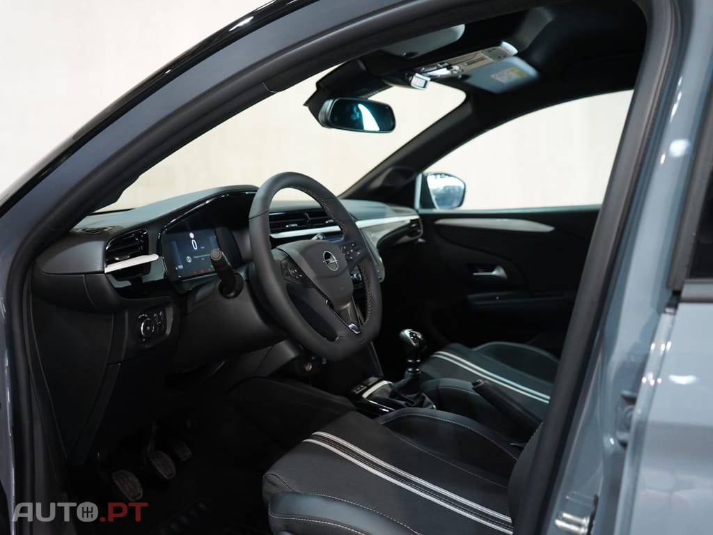 Opel Corsa 1.2 T GS