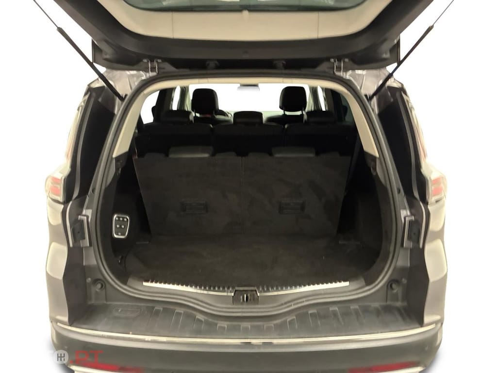 Renault Espace 2.0 dCi Evolution EDC