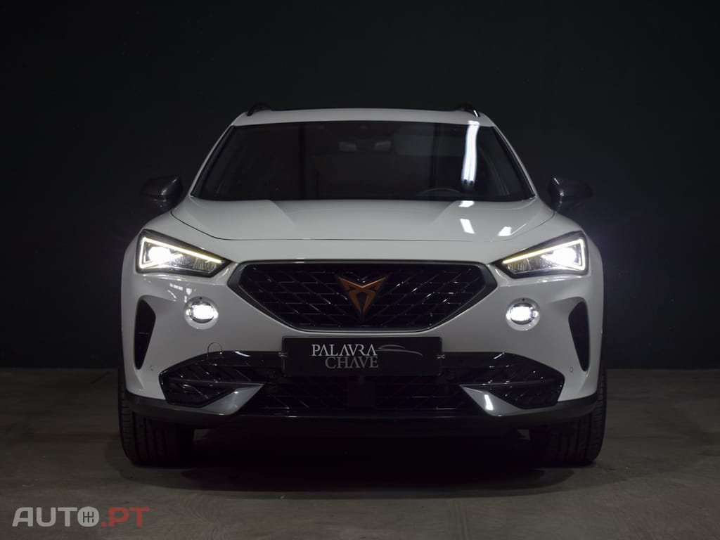 Cupra Formentor 1.4 Hybrid -Teto Panoramico e de abrir