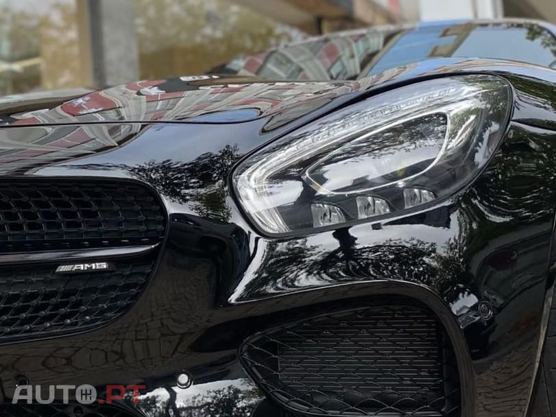 Mercedes-Benz AMG GT Standard