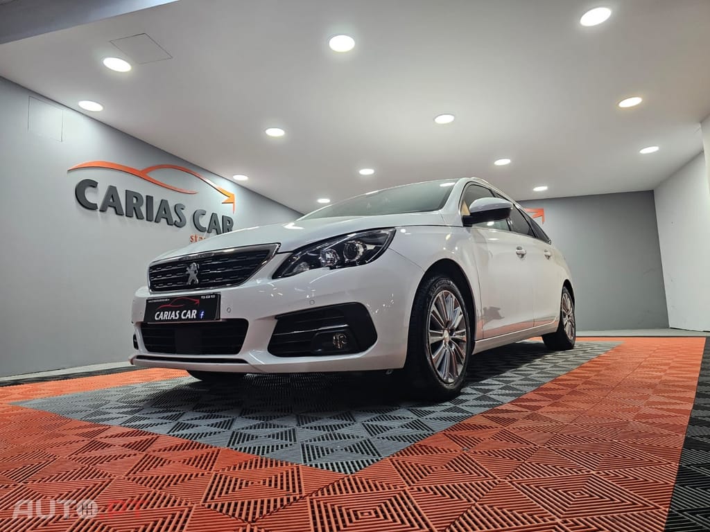Peugeot 308 SW 1.2 PureTech Allure EAT8