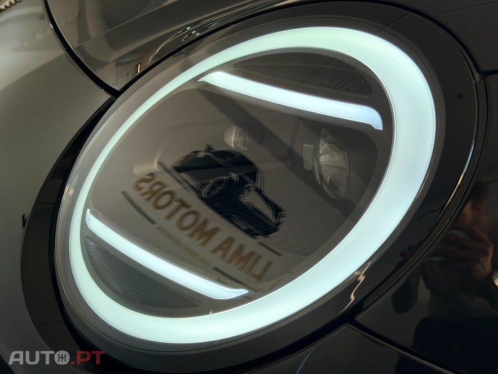 MINI Cooper Cooper E Favoured L