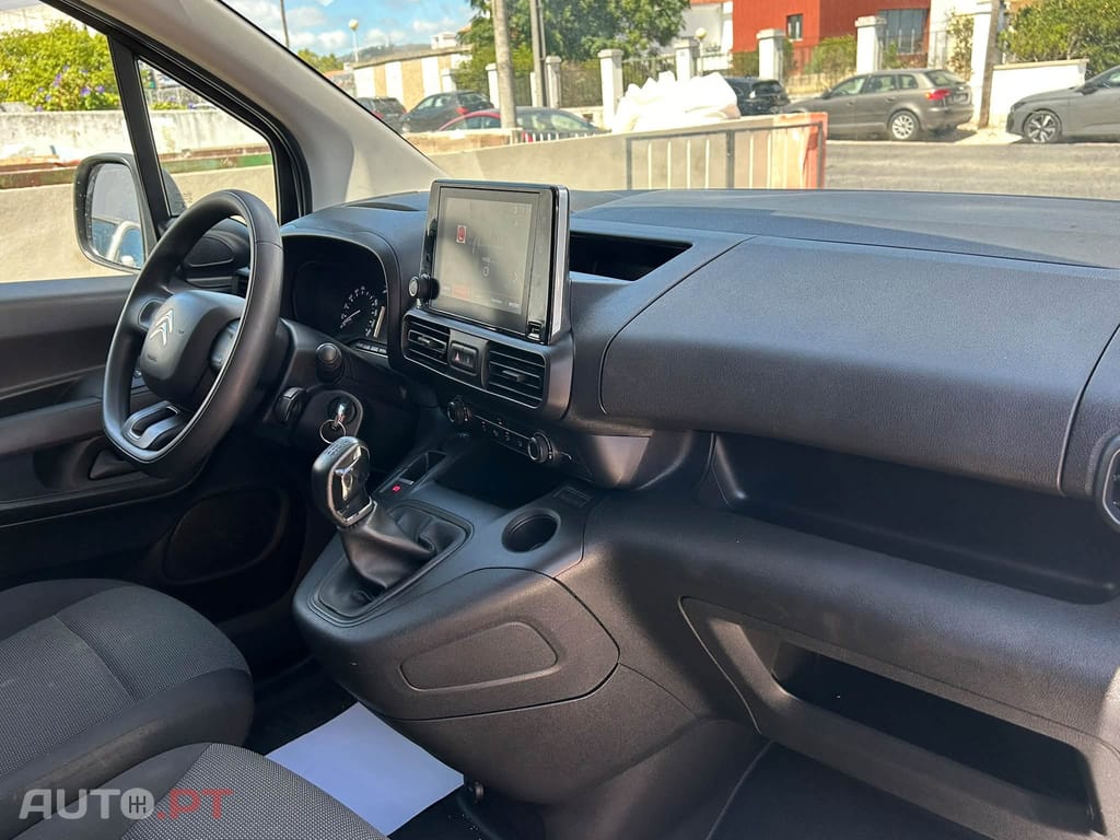 Citroen Berlingo 1.5 BlueHDI XL Feel-3Lug-Cx Fibrada