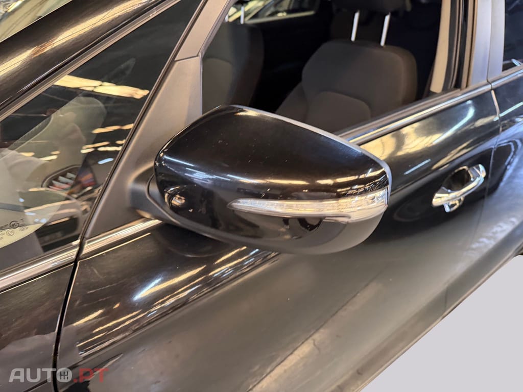 Kia Carens 1,7d 7L