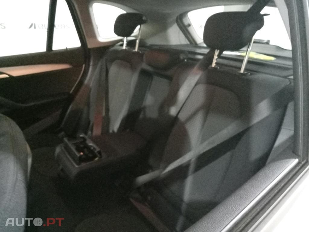 BMW X1 16 d sDrive Advantage