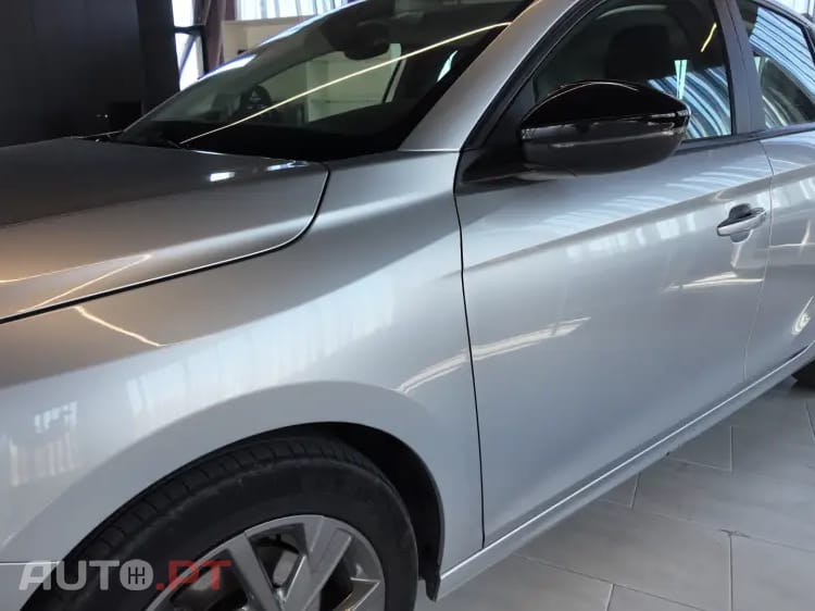 Opel Corsa 1.2 T Edition