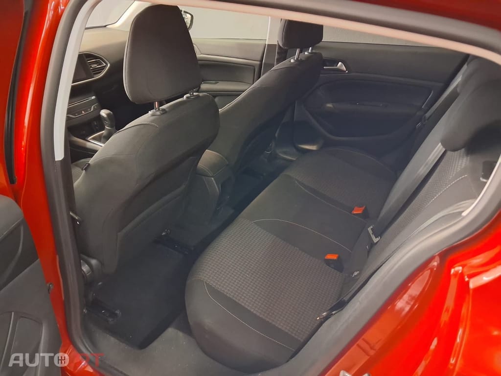 Peugeot 308 1.2 PureTech Style