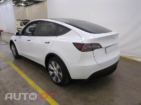 Tesla Model Y Long Range Tração Integral