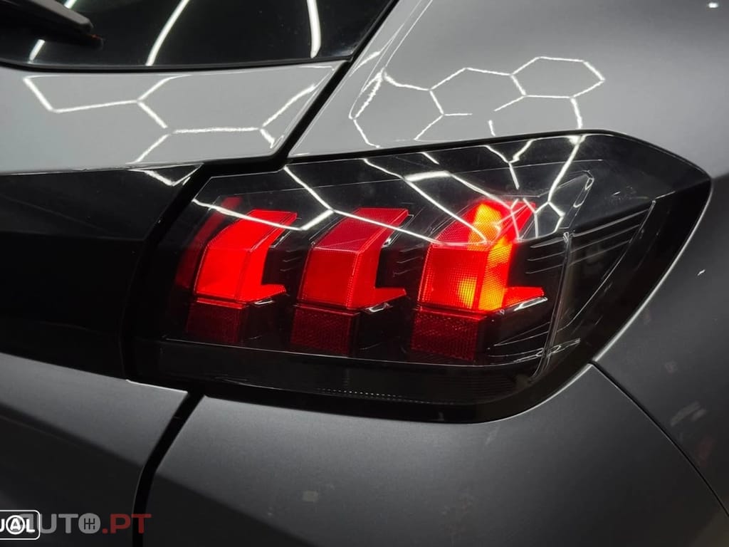 Peugeot E-208 50 kWh Active Pack