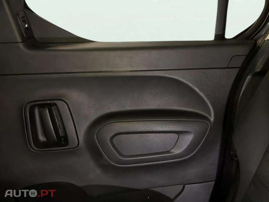 Opel Combo-E Life Electric L Elegance Plus