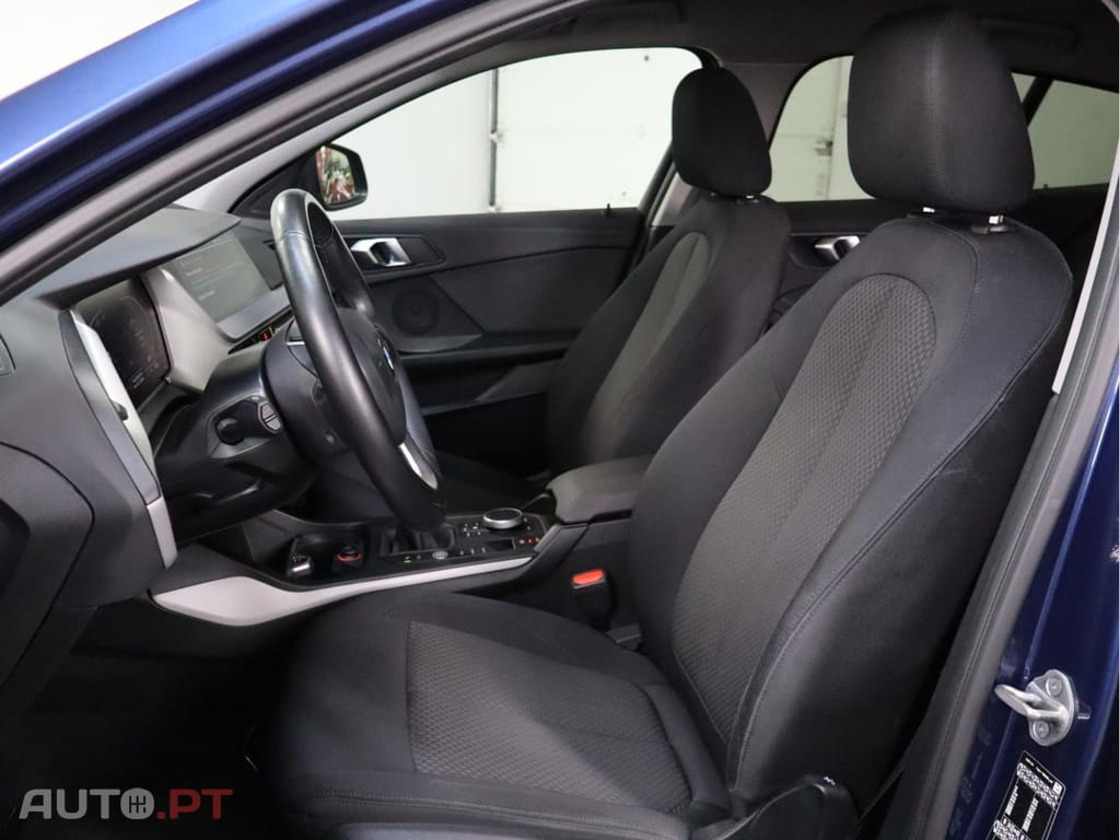 BMW 116 i  Advantage