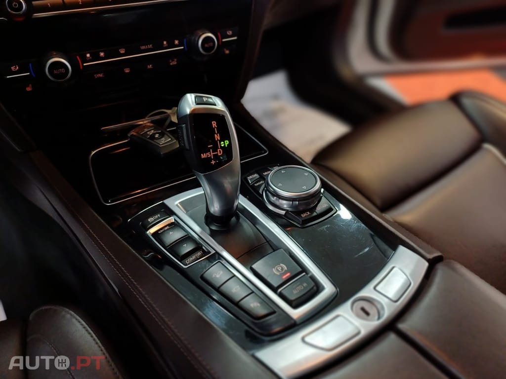 BMW 740 d xDrive Pack M