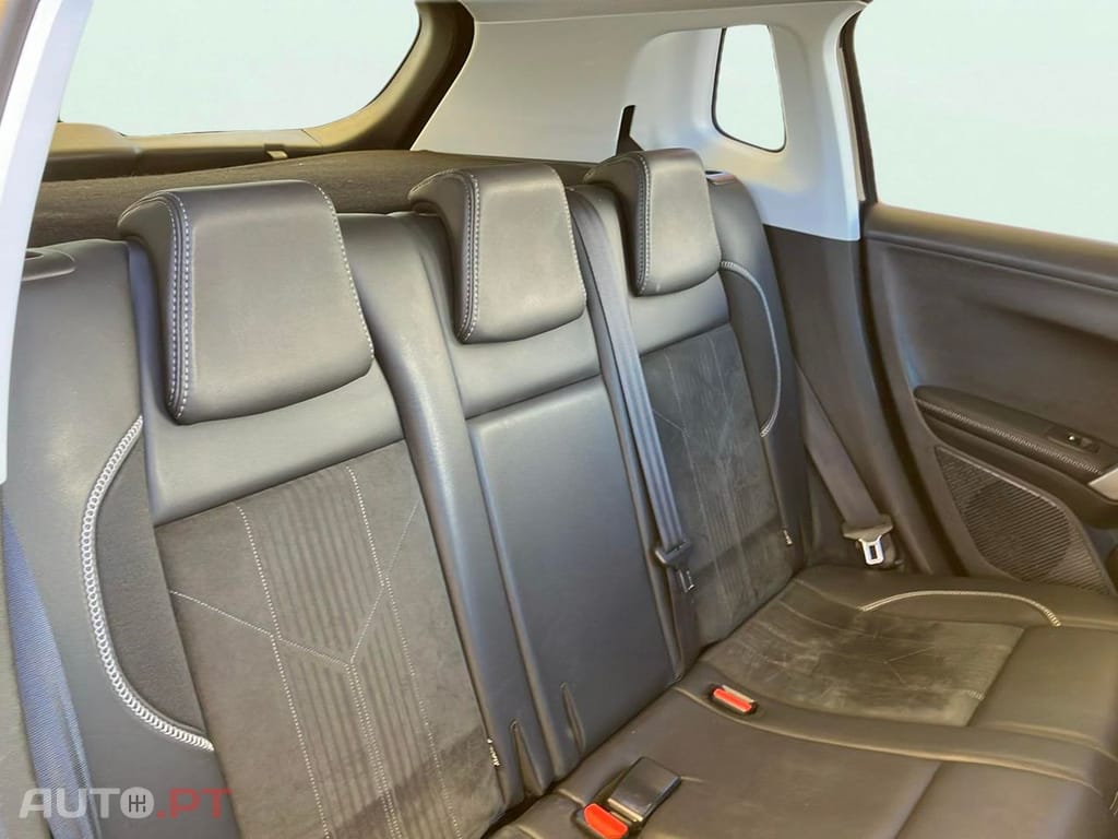 Peugeot 2008 1.2 PureTech Crossway EAT6
