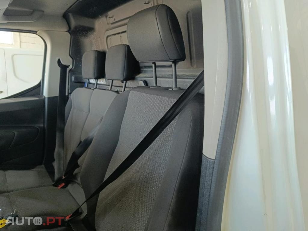 Peugeot Partner 1.5 BlueHDi L1 Pro - IVA Dedutível