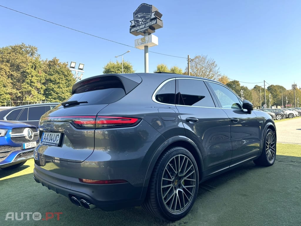 Porsche Cayenne E-Hybrid