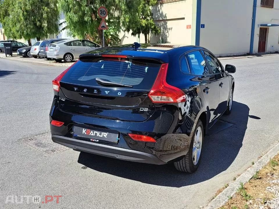 Volvo V40 2.0 D2 Momentum