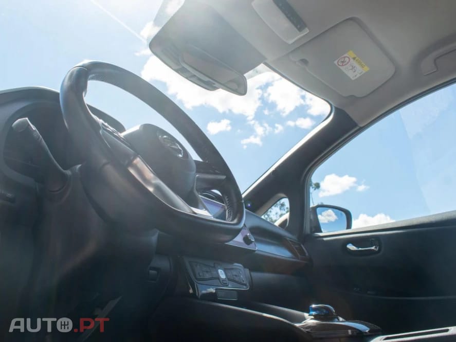 Nissan Leaf Acenta 40KWh
