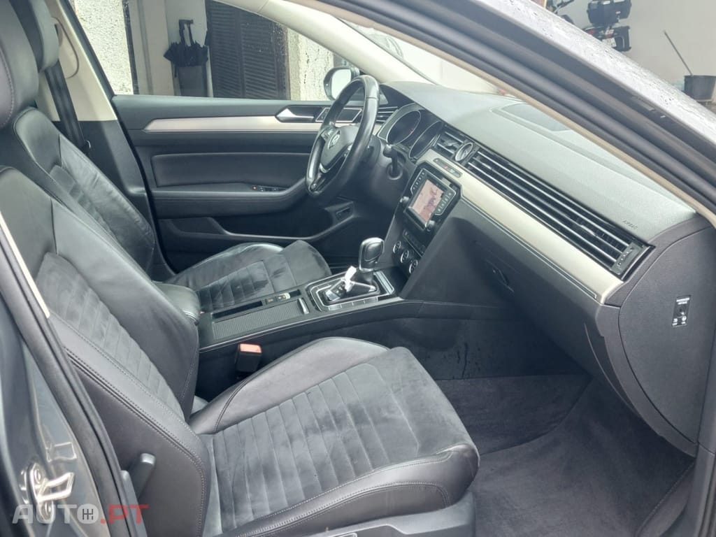 Volkswagen Passat Variant 2.0 TDi Highline DSG