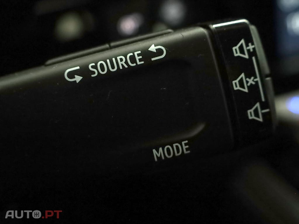 Renault Austral Austral 1.3 Mild Hybrid Iconic Auto