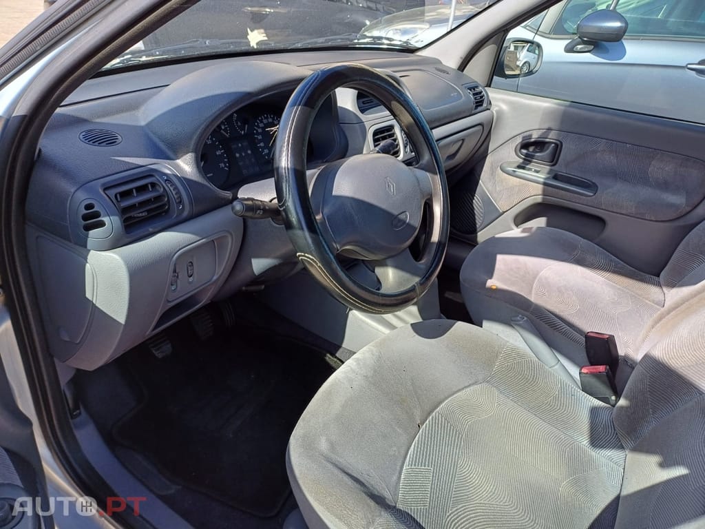 Renault Clio 1.2 RT