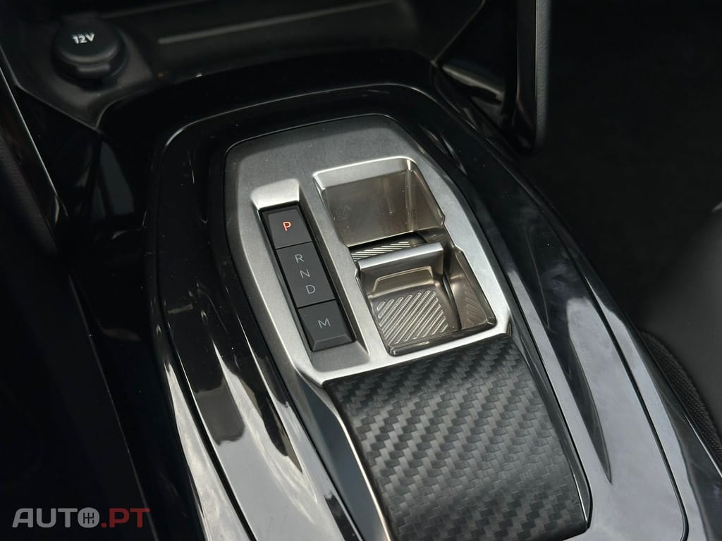Peugeot 208 1.2 Hybrid Allure e-DCS6
