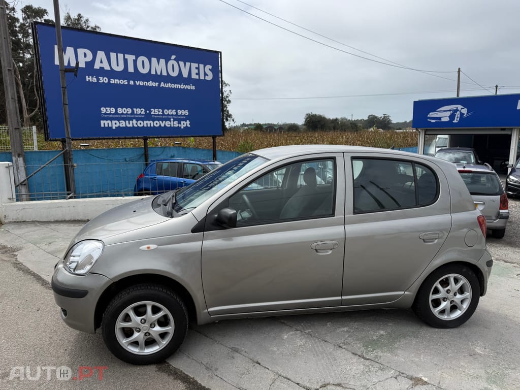 Toyota Yaris 1.0 Sol
