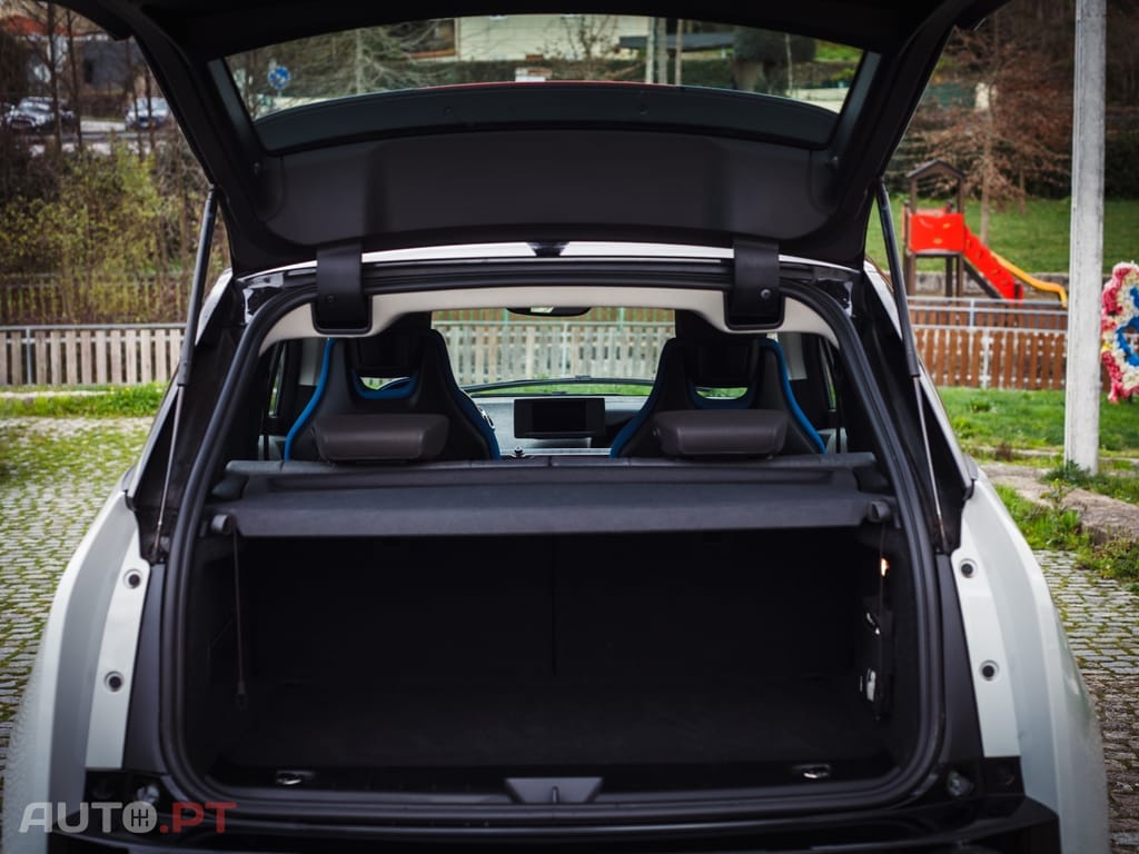 BMW i3 (120 Ah)
