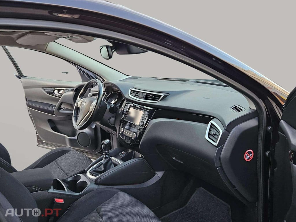 Nissan Qashqai 1.5 dCi Tekna J19