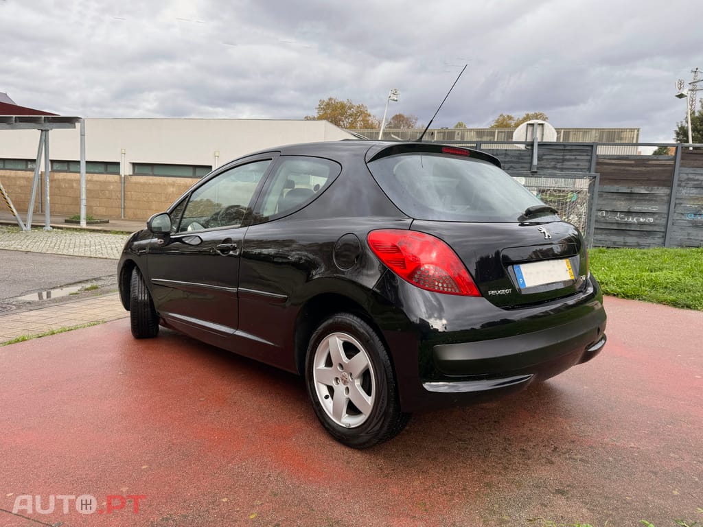 Peugeot 207 1.4 Sport