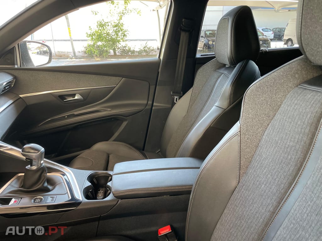 Peugeot 5008 1.5 BlueHDi GT Line