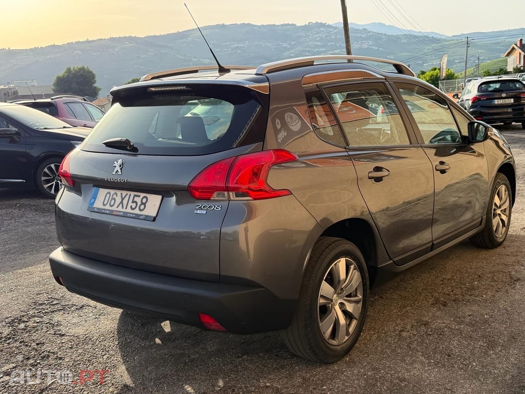 Peugeot 2008 1.6 e-HDi Allure