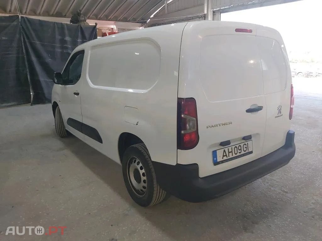 Peugeot Partner 1.5 BlueHDi Pro Longa