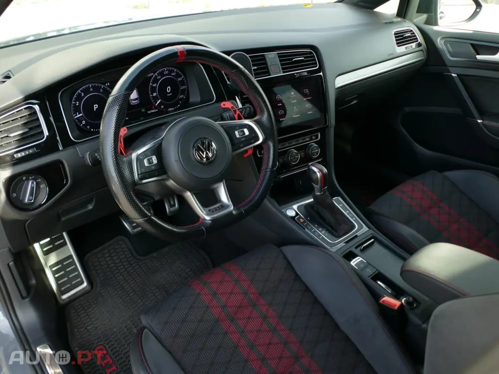 Volkswagen Golf 2.0 TSI GTi TCR DSG
