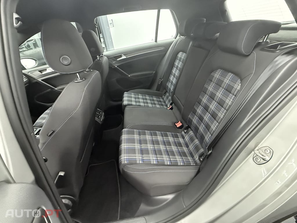 Volkswagen Golf 1.4 GTE Plug-in