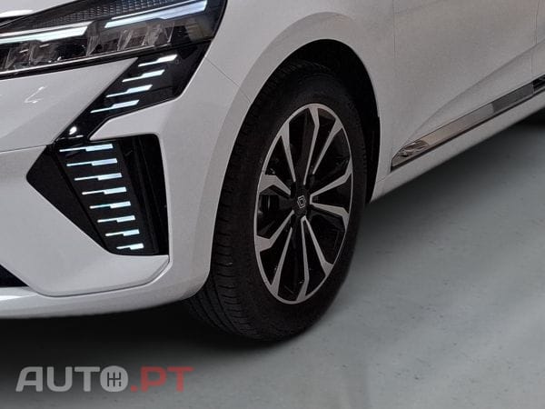 Renault Clio TCe 100 Bi-Fuel Techno